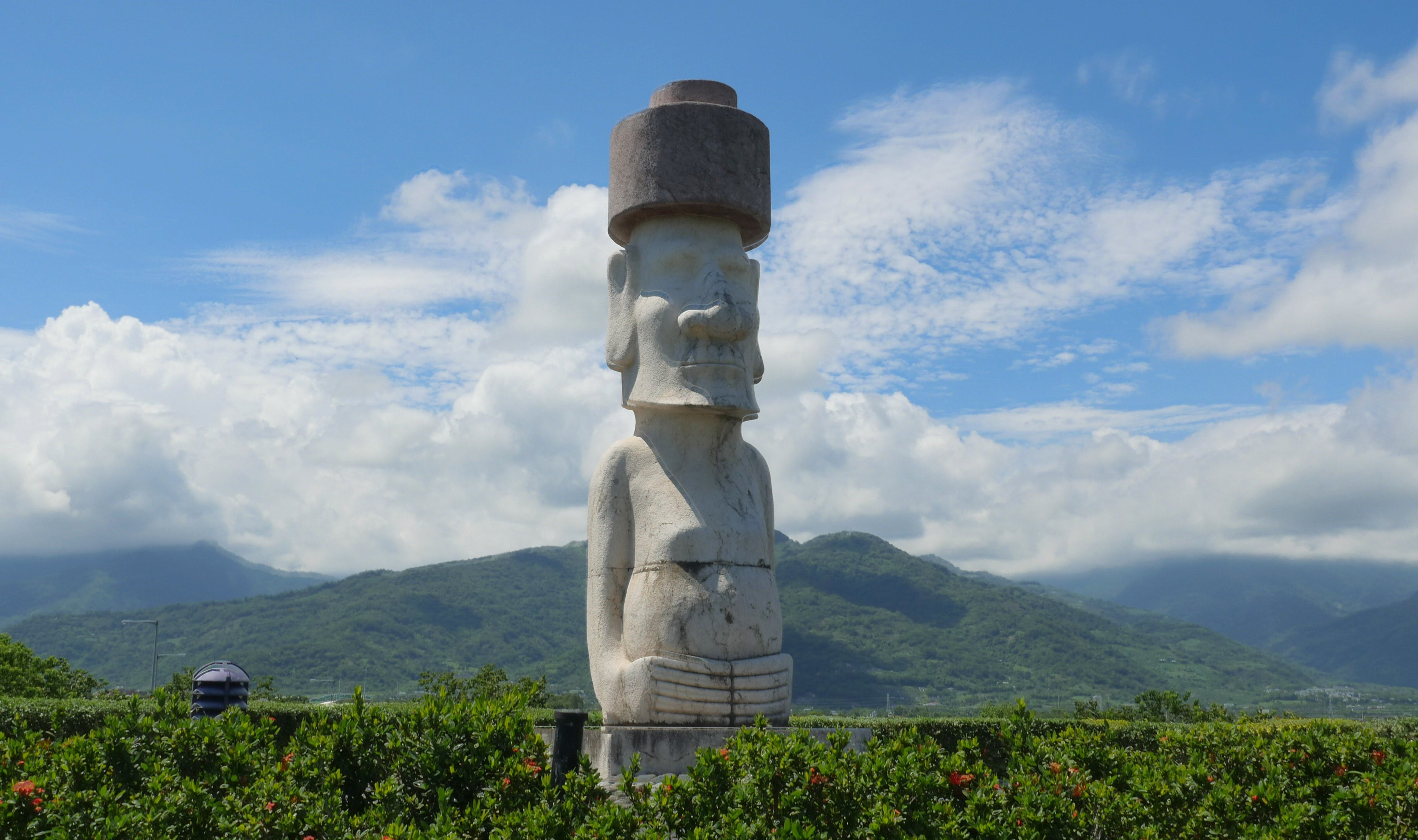 A large moai statue similar to those found on Easter Island sits on the grounds of Taiwan’s National Museum of Prehistory. Photo Credit: Taiwan National Museum of Prehistory
