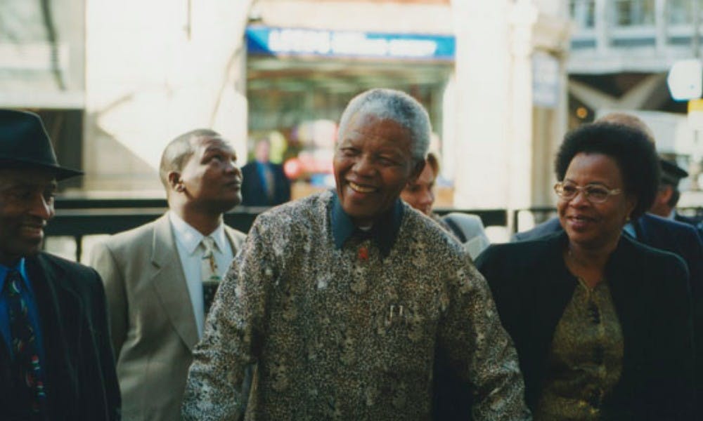 Nelson_Mandela,_2000_(4)