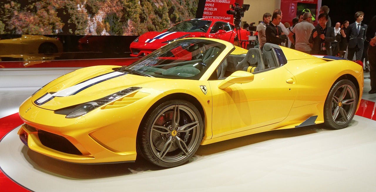 1280px-Ferrari_458_Speciale_A_-_Mondial_