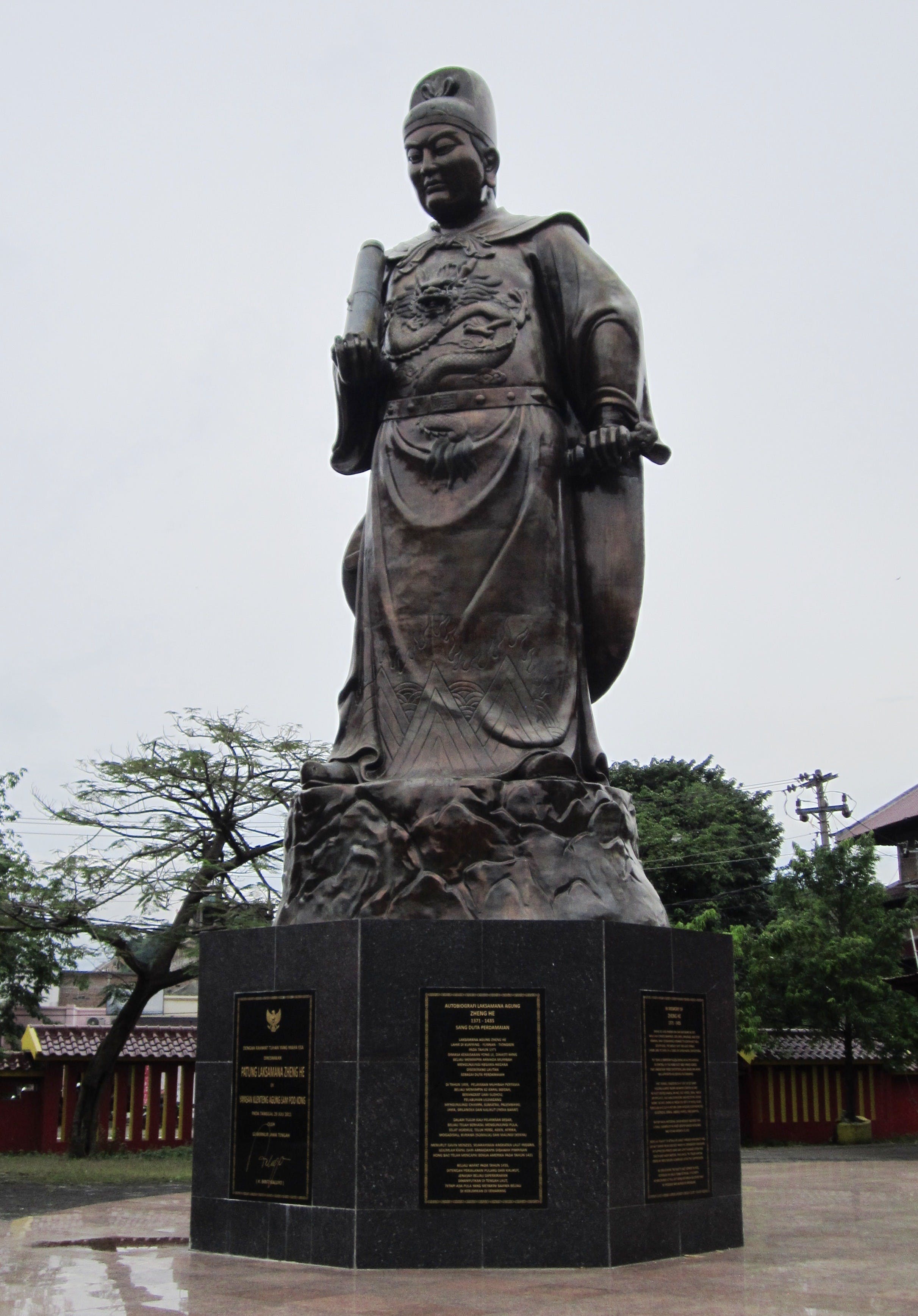Zheng_He_statue