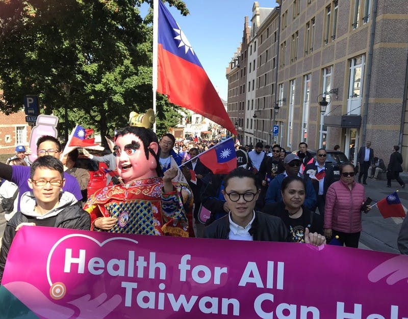 歐洲串連與台灣同行　布魯塞爾街頭國旗飄揚