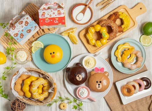1.LINE FRIENDS & 檸檬優格季系列甜甜圈.jpg