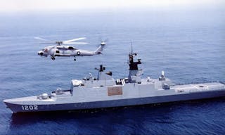 ROC_Navy_PFG3-1202_and_S-70C