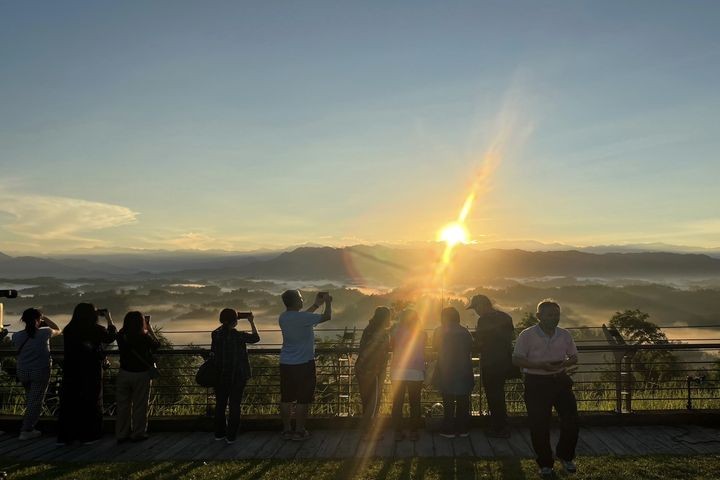 ▲二寮是全臺灣海拔最低的觀日出勝地。　圖：西拉雅國家風景區管理處／提供