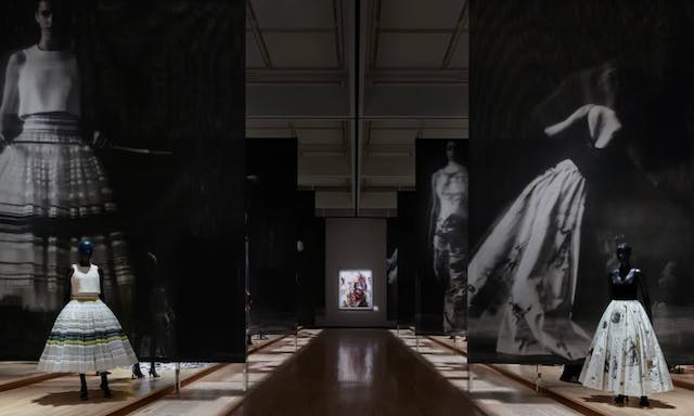 曾創下巴黎史上最多人參訪的時尚展：《Christian Dior: Designer of Dreams》為何選擇東京？