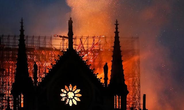 早在大火發生的300多年前，巴黎聖母院就已定下嚴格的「救災SOP」