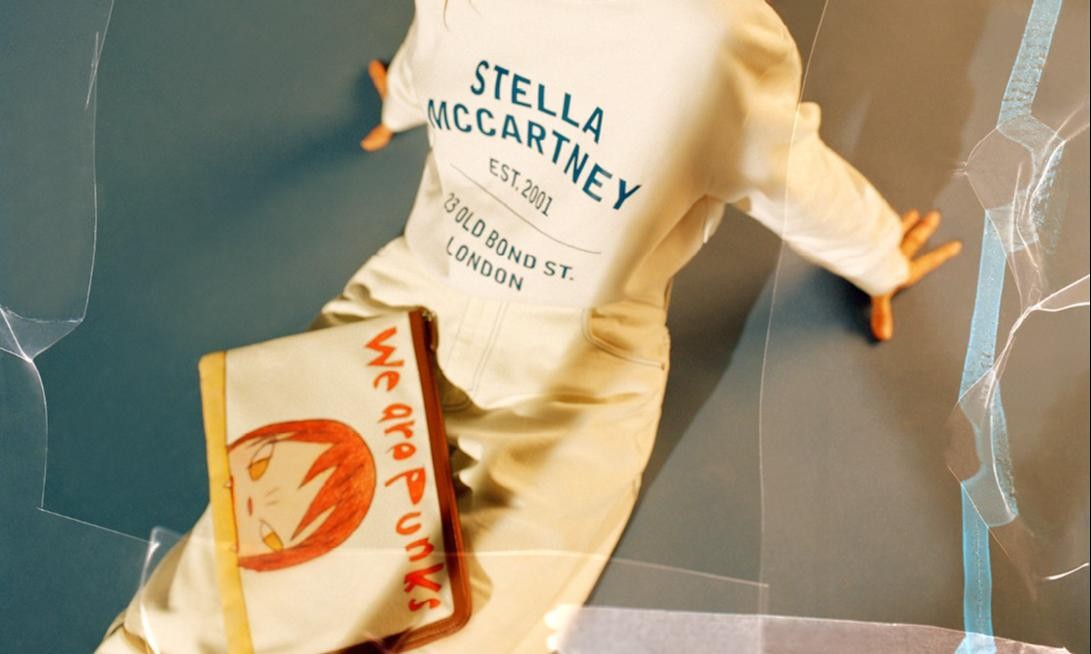 奈良美智首度聯名時尚品牌！與Stella McCartney攜手打造永續春夏