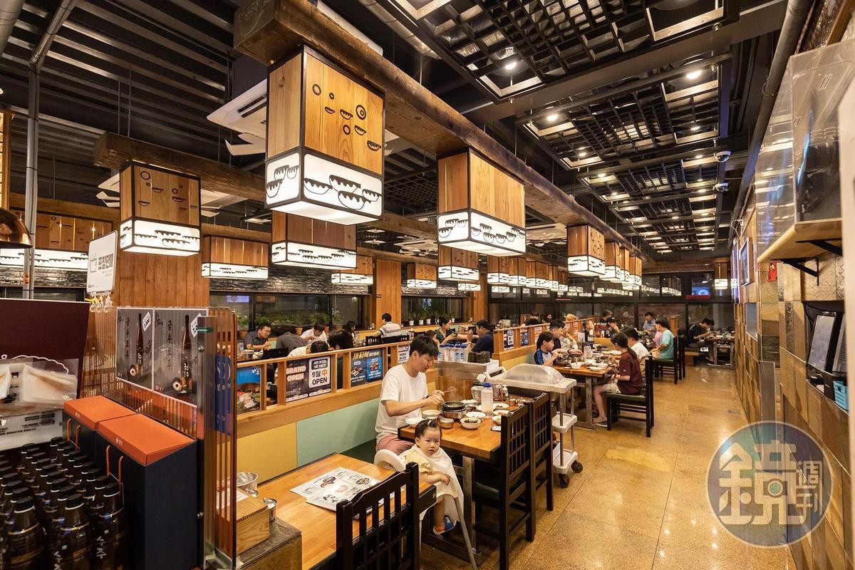 「錦繡河豚湯（금수복국 해운대본점）」是釜山專賣河豚料理的元老級店家。