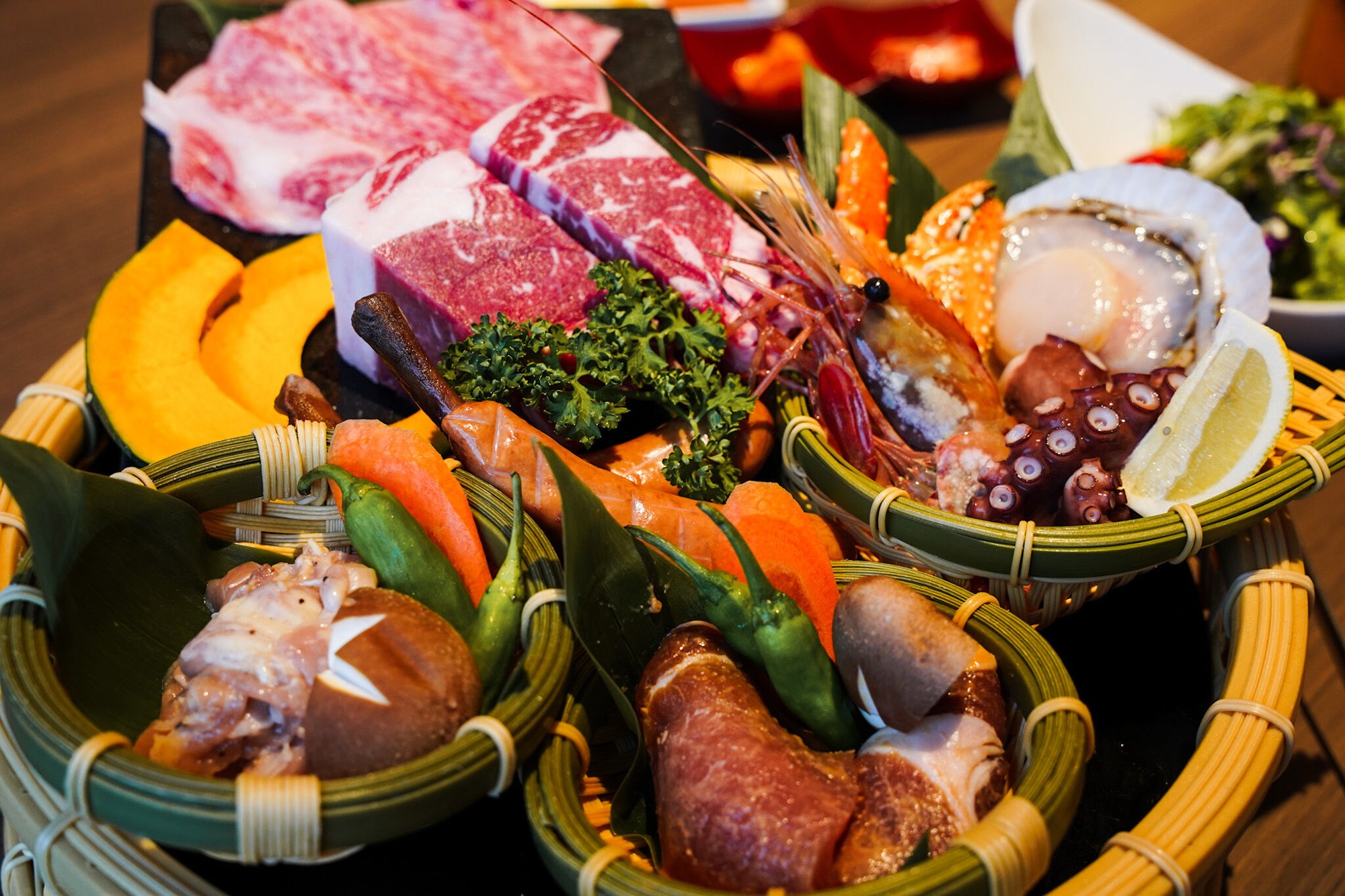 Kiroro Grand本館提供各式國際美食、亞洲風味佳餚、北海道新鮮漁獲，以及日式燒肉盛宴。（Club Med提供）