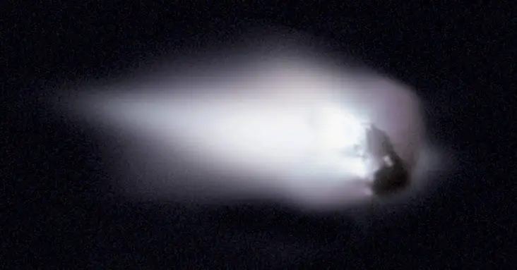 哈雷彗星是第一顆被確認會以約75年週期反覆回歸的彗星。（台北市立天文科學教育館提供）