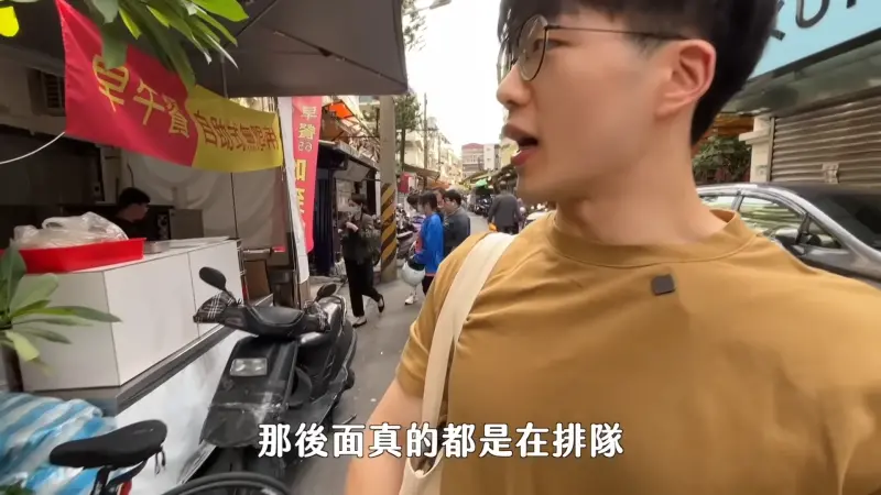 ▲這間吃到飽早餐店因為價格實惠，引發話題。 （圖／翻攝YouTube吃貨豪豪）