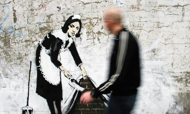 「我的真名是羅比」——20年前訪談錄音公開，Banksy身份之謎揭曉？