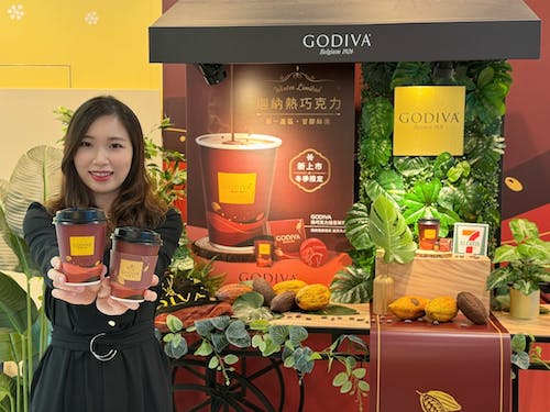7-ELEVEN今年已是第7年與GODIVA獨家合作於冬季推出限定熱巧克力飲。.jpg