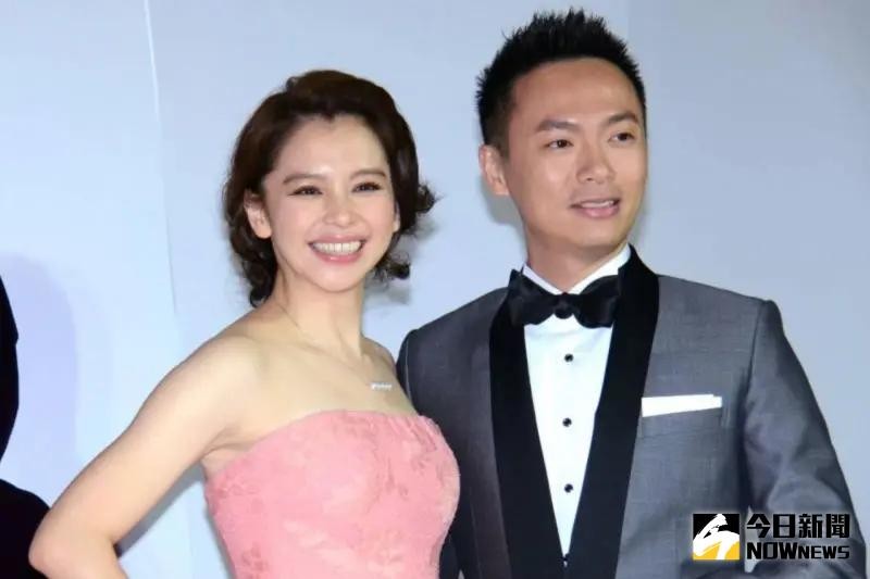 ▲徐若瑄（左）近日與李雲峰簽字離婚。（圖／記者林調遜攝）