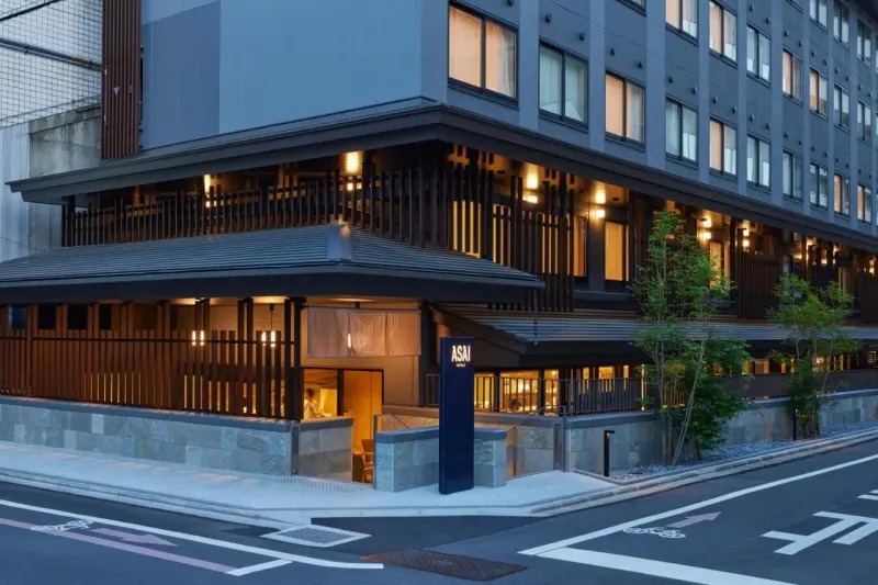 ▲京都ASAI 四條旅店也是去年開幕的平價新旅宿，為泰國都喜國際集團於日本開立的第一間飯店。（圖／取自Booking.com）