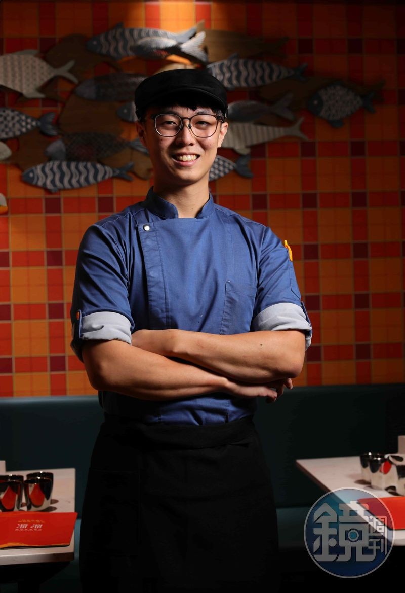 溜溜酸菜魚專賣店的主廚呂浩禎熱愛餐飲，從求學時期到出社會的經歷皆和餐飲相關。