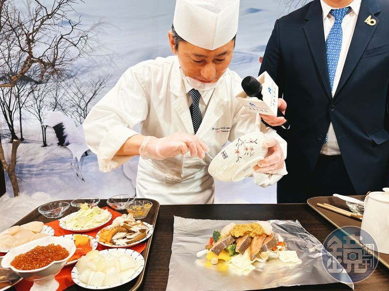 北海道來的料理長上原貴幸記者會現場親自示範北海道鄉土料理。
